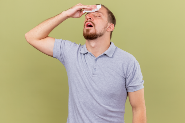 Per què em sento ansiós quan fa molta calor? Consells pràctics per a aquests dies